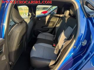 RENAULT Clio usata, con Sensori di parcheggio anteriori