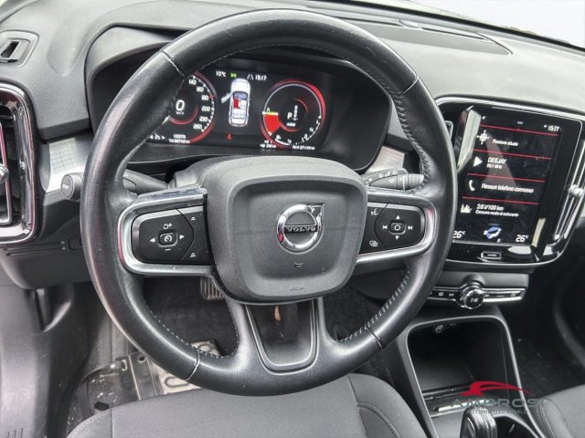 VOLVO XC40 usata 12