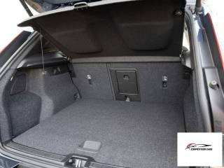 VOLVO XC40 usata, con Specchietti laterali elettrici