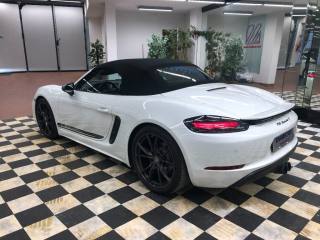 PORSCHE 718 Spyder usata, con Airbag laterali