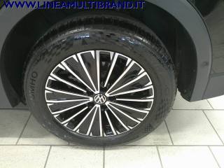 VOLKSWAGEN Tiguan usata, con Airbag laterali