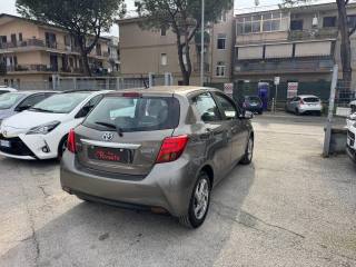 TOYOTA Yaris usata, con Boardcomputer