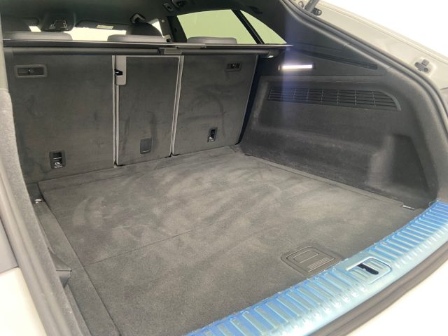 AUDI Q8 usata, con ESP