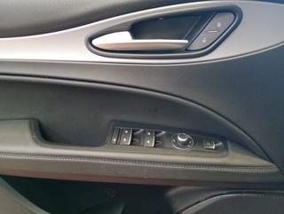 ALFA ROMEO Stelvio usata, con Cerchi in lega