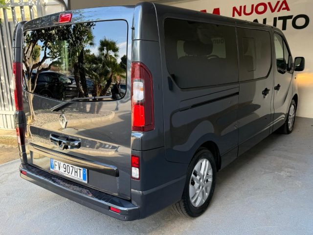 RENAULT Trafic usata 17