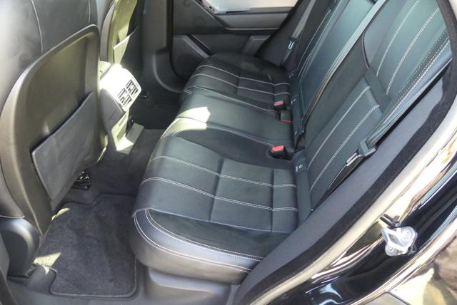 LAND ROVER Range Rover Velar usata, con Servosterzo