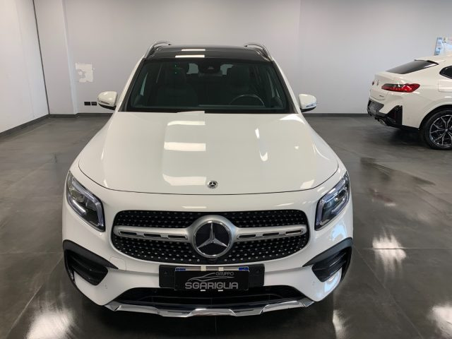 MERCEDES-BENZ GLB 200 usata, con Fari full-led
