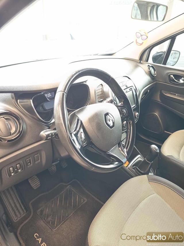 RENAULT Captur usata 20