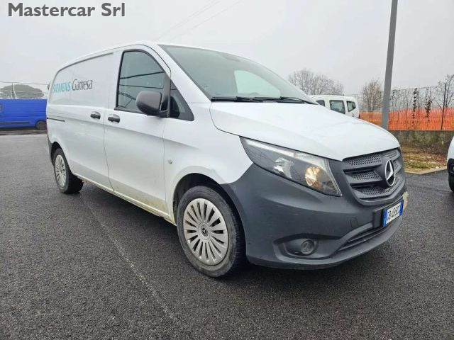 MERCEDES-BENZ Vito usata, con Airbag Passeggero