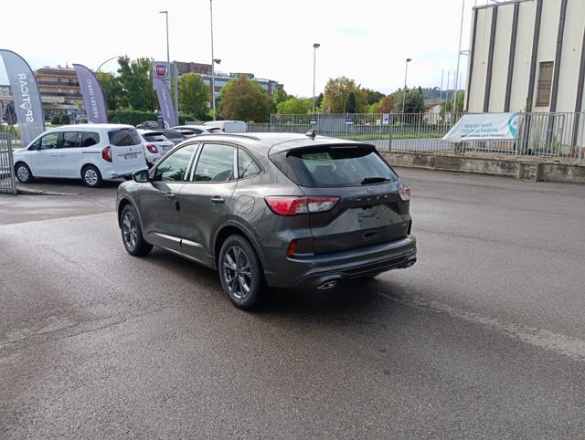 FORD Kuga usata, con Boardcomputer