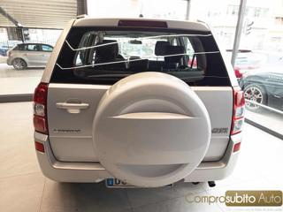 SUZUKI Grand Vitara usata, con Cerchi in lega