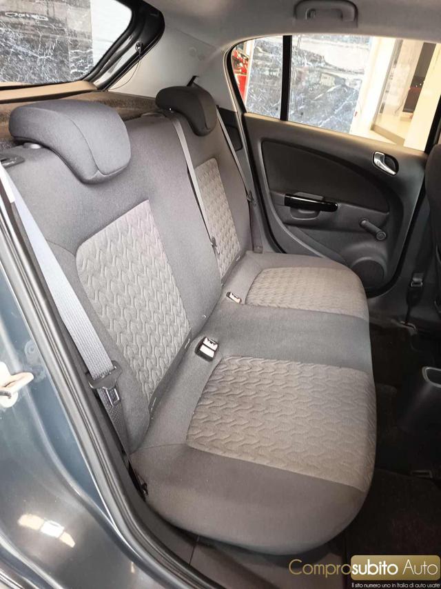 OPEL Corsa usata, con ESP