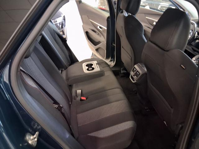 PEUGEOT 3008 usata 28