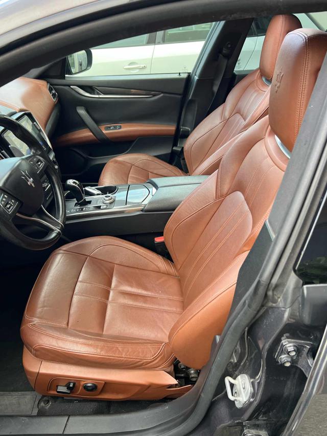 MASERATI Ghibli usata, con Climatizzatore