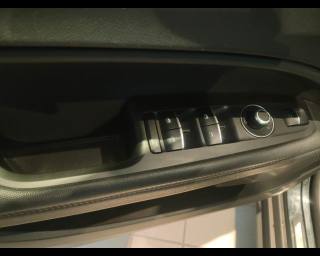 ALFA ROMEO Stelvio usata, con Apple CarPlay