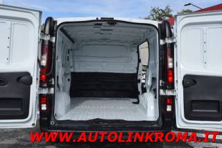 RENAULT Trafic usata, con Fari LED