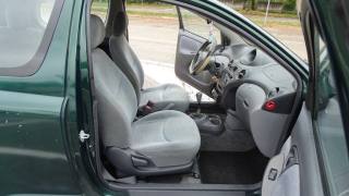 TOYOTA Yaris usata 47