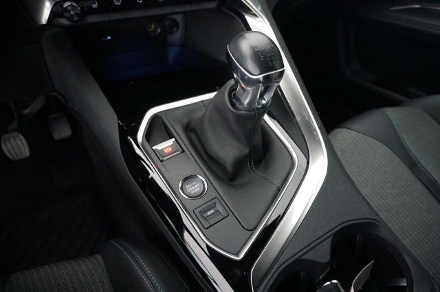PEUGEOT 3008 usata, con Controllo trazione