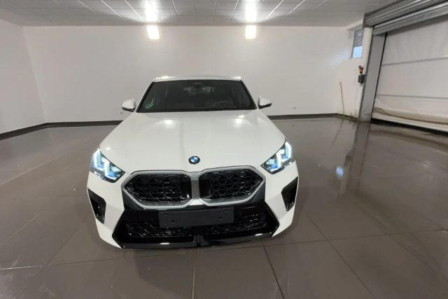 BMW X2 usata, con Alzacristalli elettrici