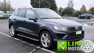 VOLKSWAGEN Touareg usata, con Fari Xenon