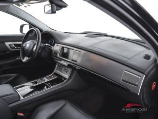 JAGUAR XF usata 11