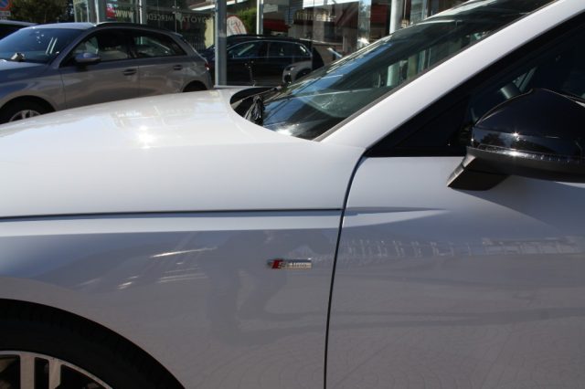 AUDI A4 usata, con Fari LED