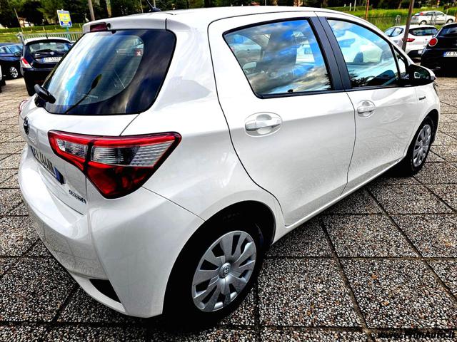 TOYOTA Yaris usata, con Boardcomputer