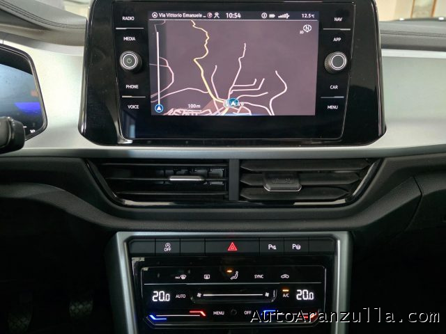VOLKSWAGEN T-Roc usata, con Park Distance Control
