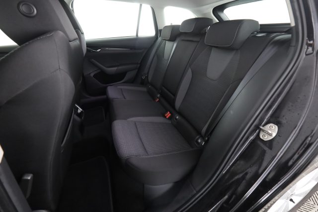 SKODA Octavia usata 3