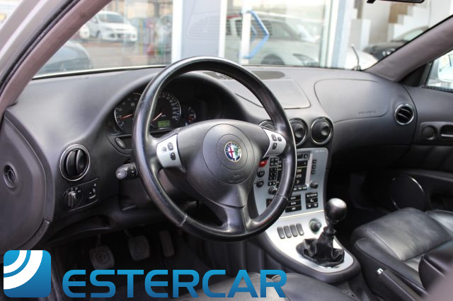 ALFA ROMEO 166 usata, con Airbag laterali
