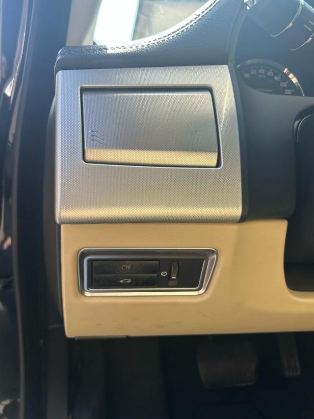 JAGUAR XF usata, con Autoradio digitale