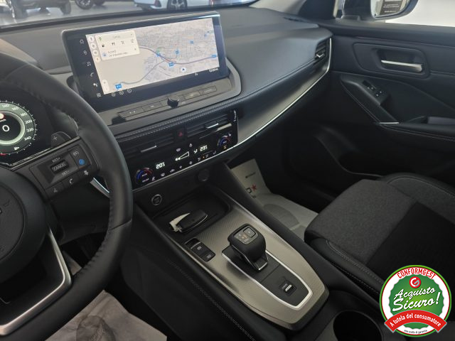 NISSAN Qashqai usata, con USB