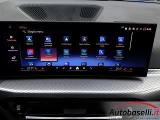 BMW 330 usata, con Pacchetto sportivo
