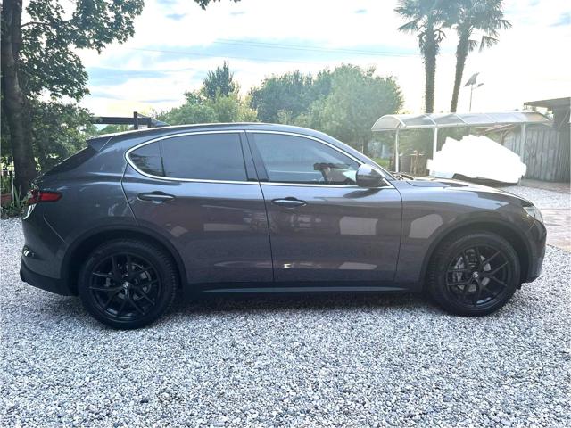 ALFA ROMEO Stelvio usata, con Airbag