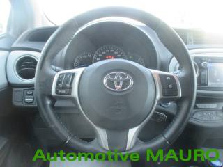 TOYOTA Yaris usata, con Bluetooth