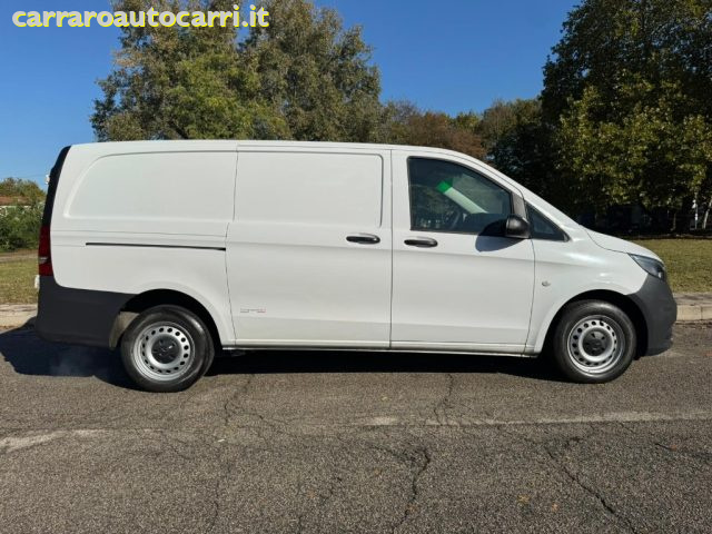 MERCEDES-BENZ Vito usata, con Airbag