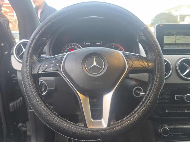 MERCEDES-BENZ B 180 usata, con Cerchi in lega