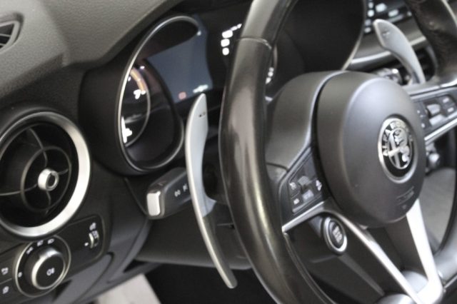 ALFA ROMEO Stelvio usata, con Interni in pelle