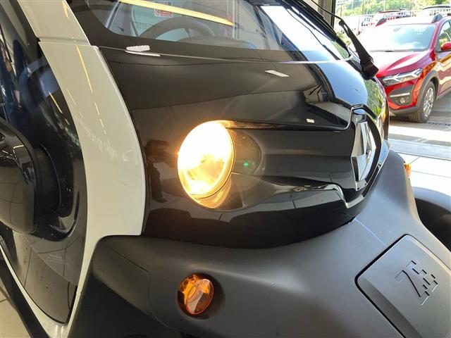 RENAULT Twizy usata 6