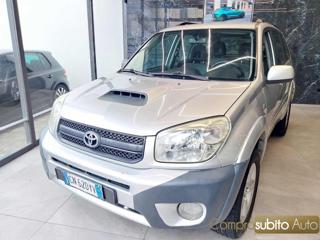 TOYOTA RAV 4 MY23 usata, con Airbag