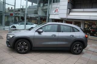 MERCEDES-BENZ GLA 200 usata, con Airbag