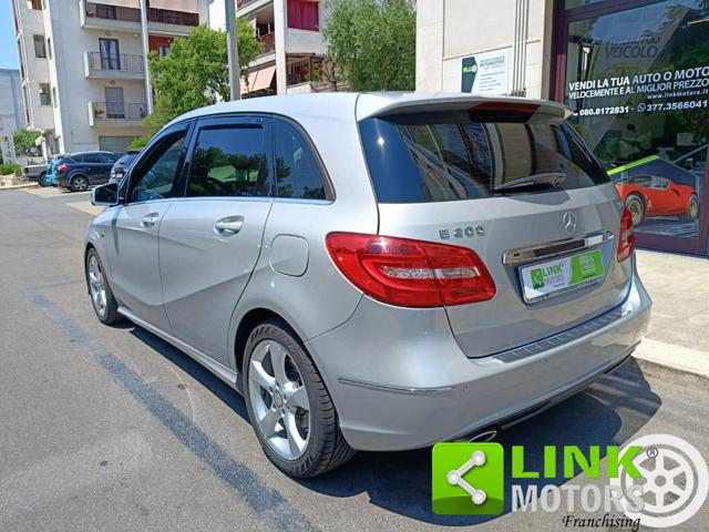 MERCEDES-BENZ B 200 usata, con Airbag