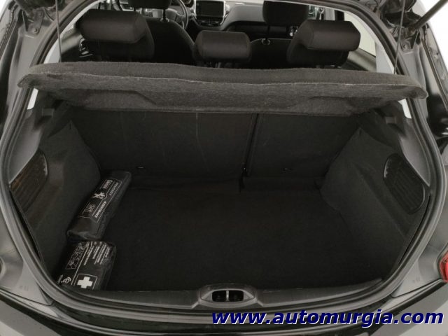 PEUGEOT 208 usata, con Volante in pelle