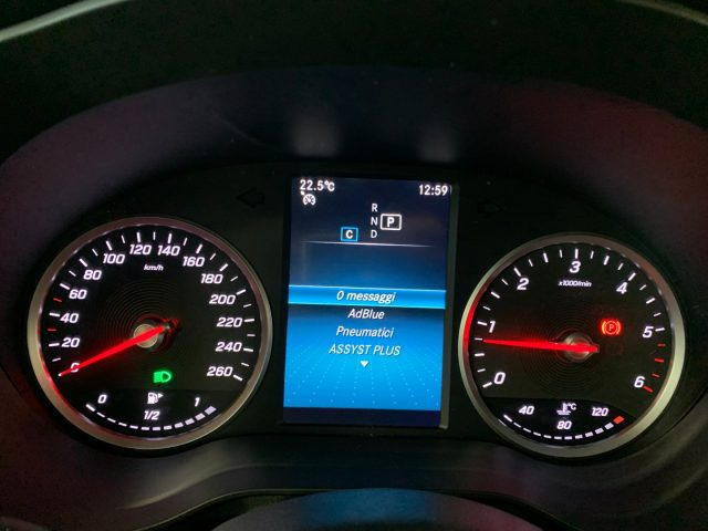 MERCEDES-BENZ GLC 200 usata, con MP3