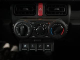 SUZUKI Jimny usata 24