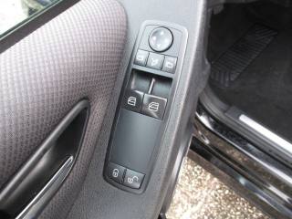 MERCEDES-BENZ B 180 usata, con Pneumatici estivi