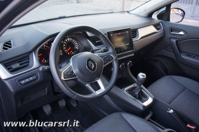 RENAULT Captur usata, con Autoradio