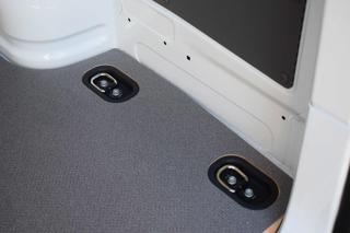 VOLKSWAGEN Crafter usata, con Hill holder