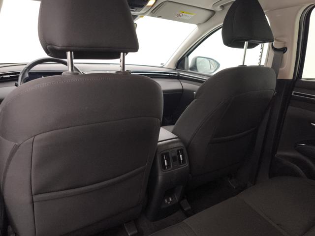 HYUNDAI Tucson usata, con Sedile posteriore sdoppiato