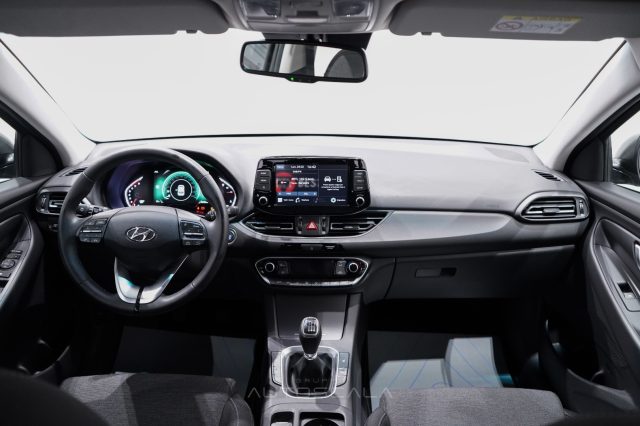 HYUNDAI i30 usata 29